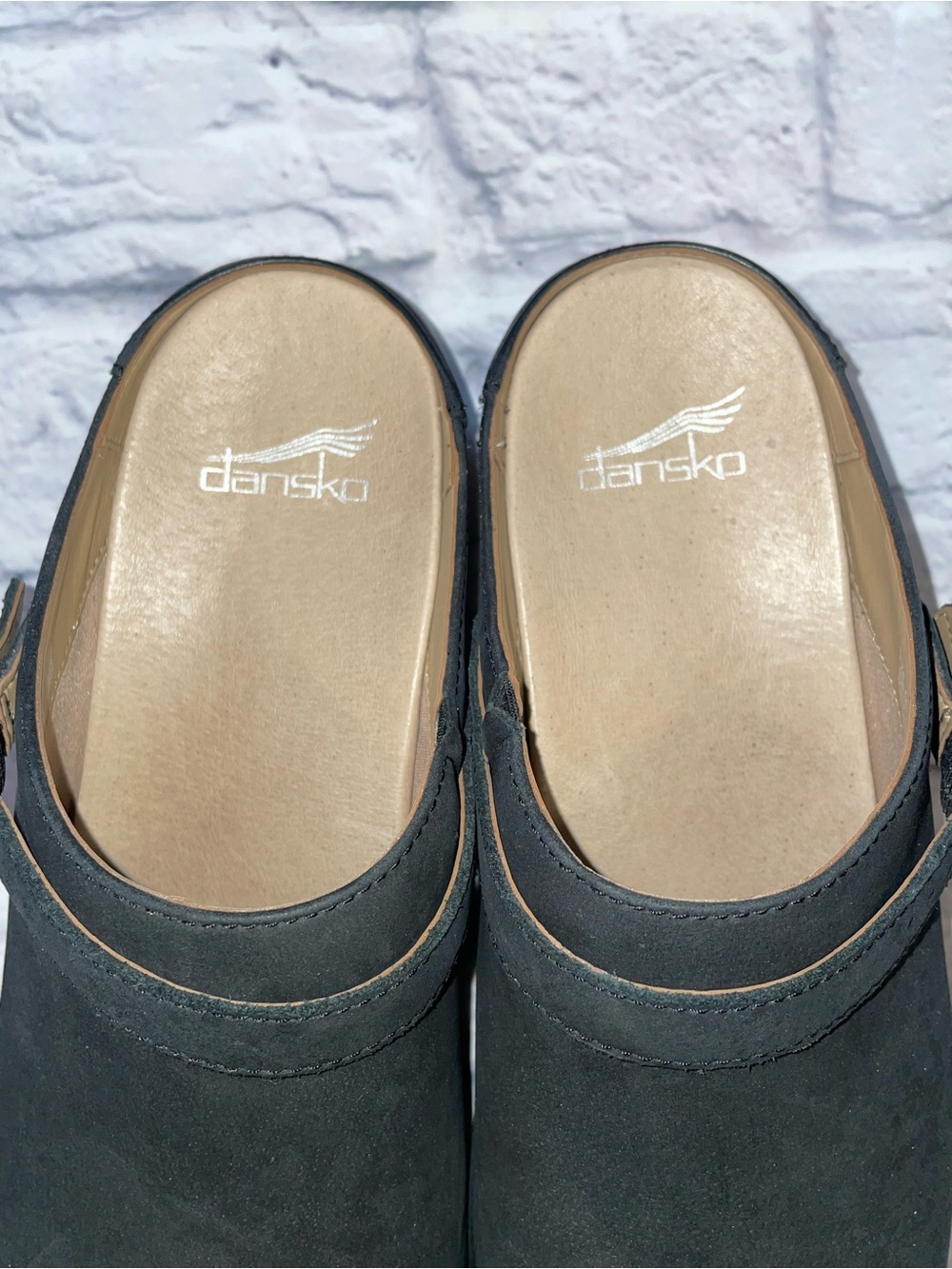 Dansko Berry Clog Black Burnished Nubuck. Size 40 - Picture 5 of 8